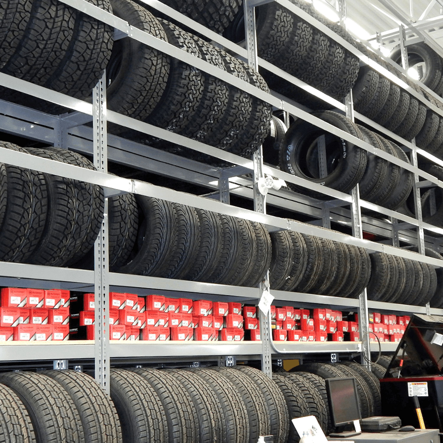 WPSS automotive shelving rivetier tire rack and small parts